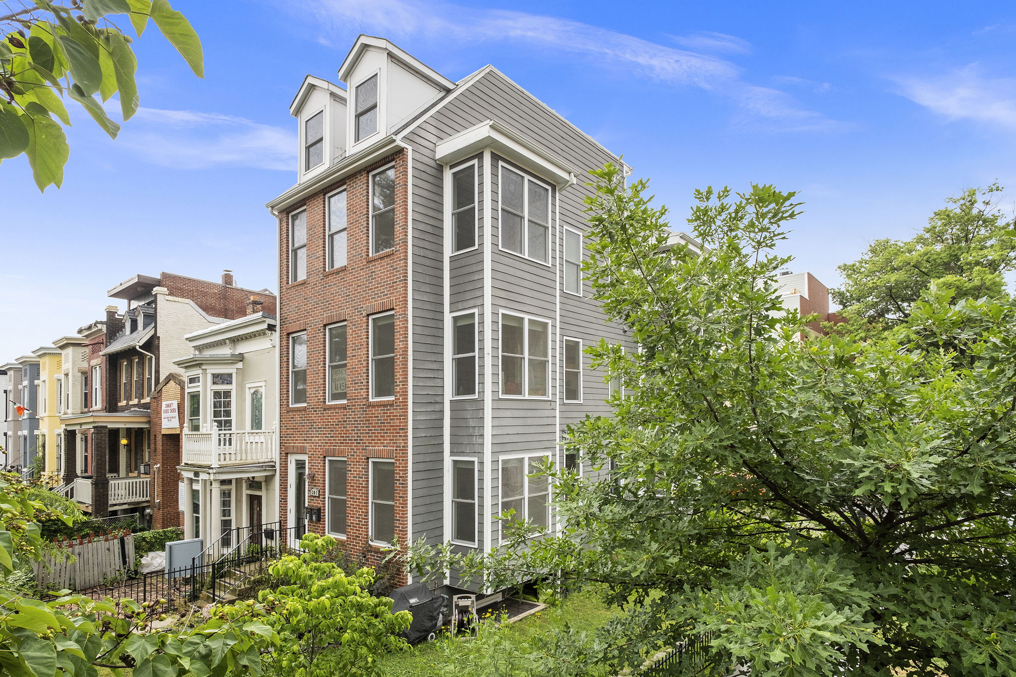 301 K St NE #1, Washington, DC 20002, US Photo 2