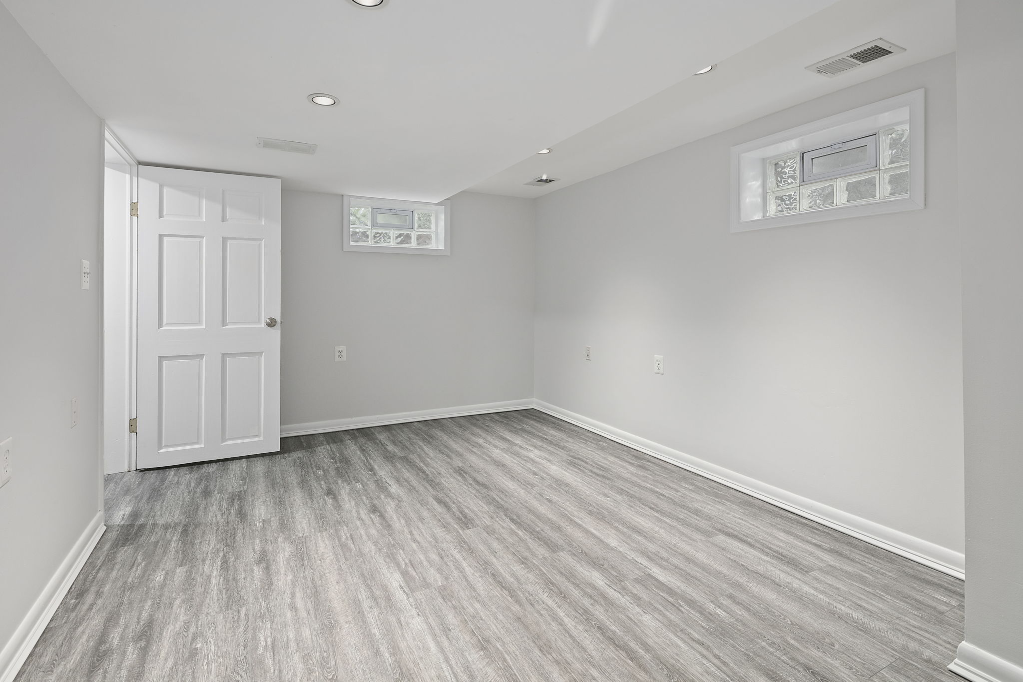 2304 Kimball Pl, Silver Spring, MD 20910, USA Photo 40