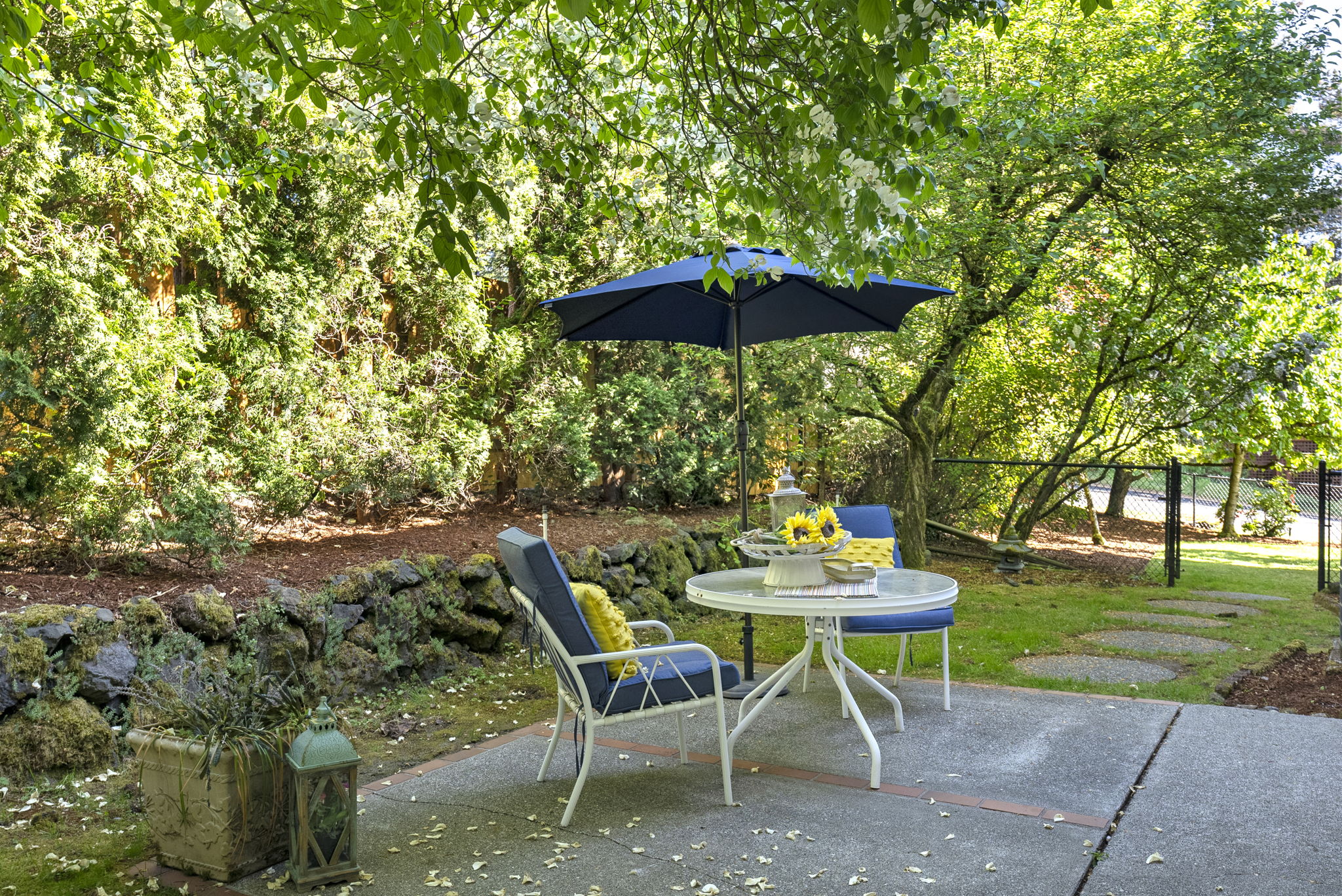 71 Leschi Dr, Steilacoom, WA 98388 Dom Does Media