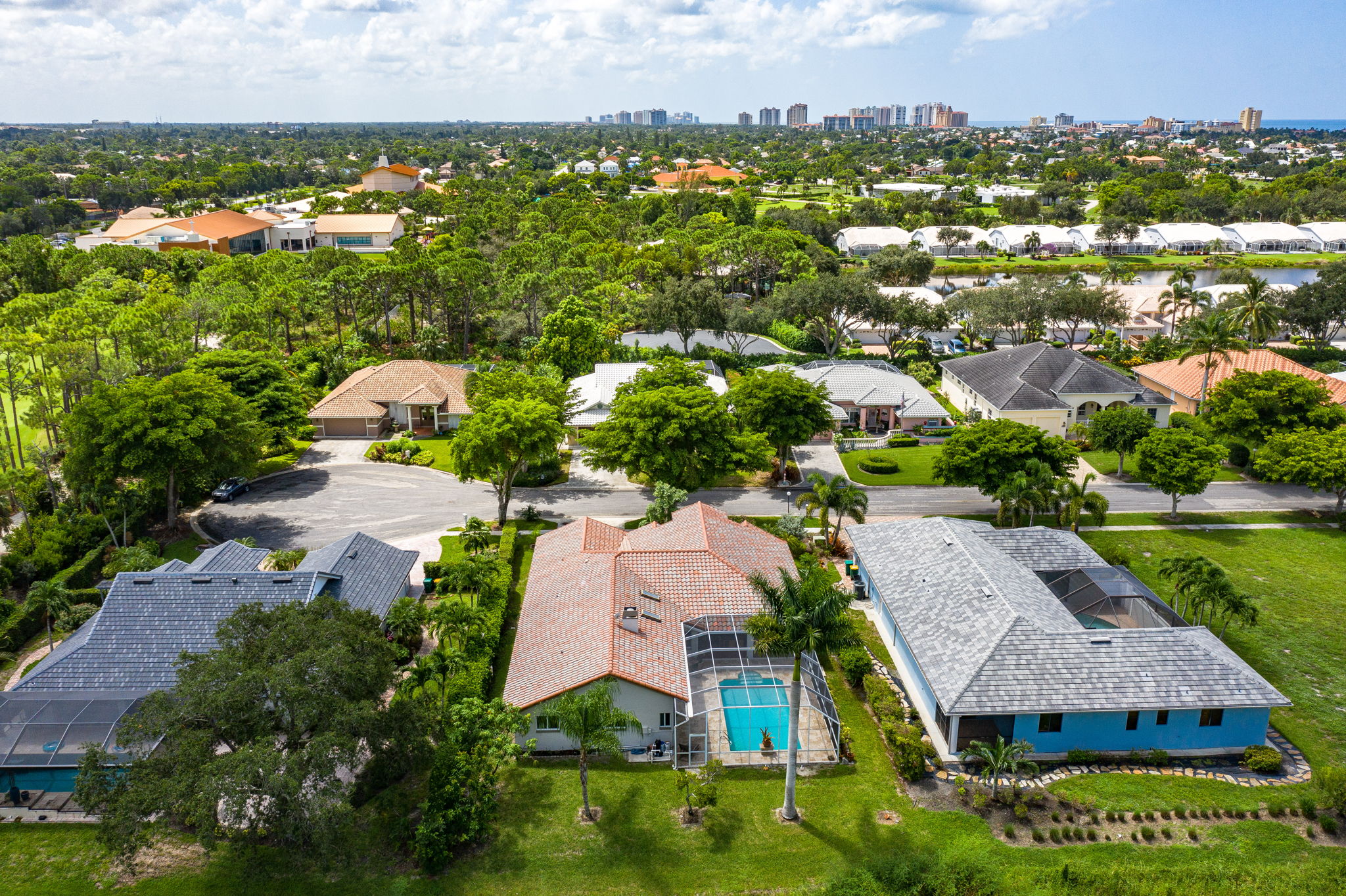 583 Roma Ct, Naples, FL 34110, US Photo 30