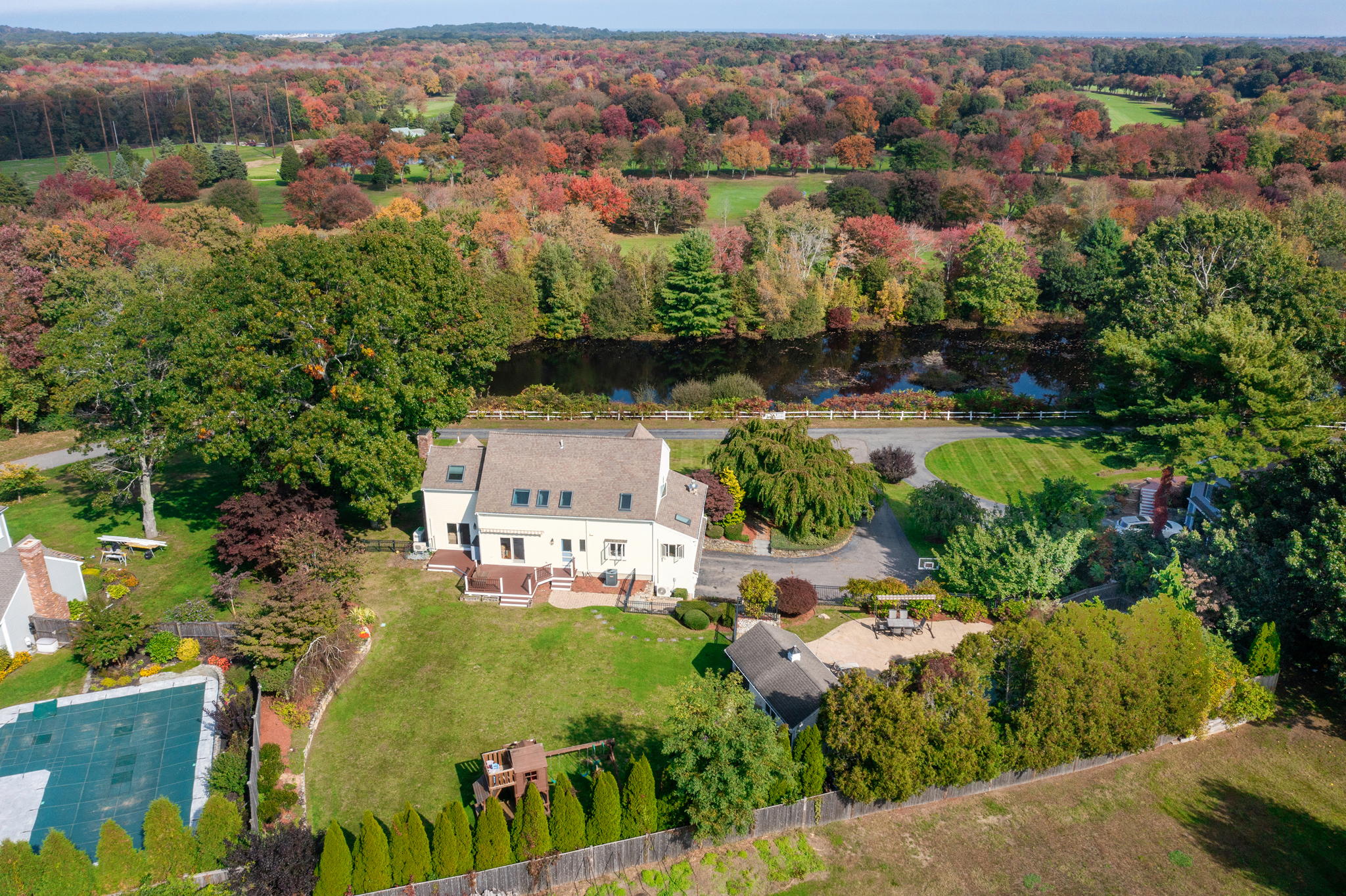27 Fairways Edge Dr, Marshfield, MA 02050, USA Photo 6