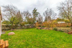 9444 26th Ave SW, Seattle, WA 98106, US Photo 27