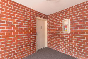 8 Ballycruy Ct, Lutherville-Timonium, MD 21093, US Photo 3