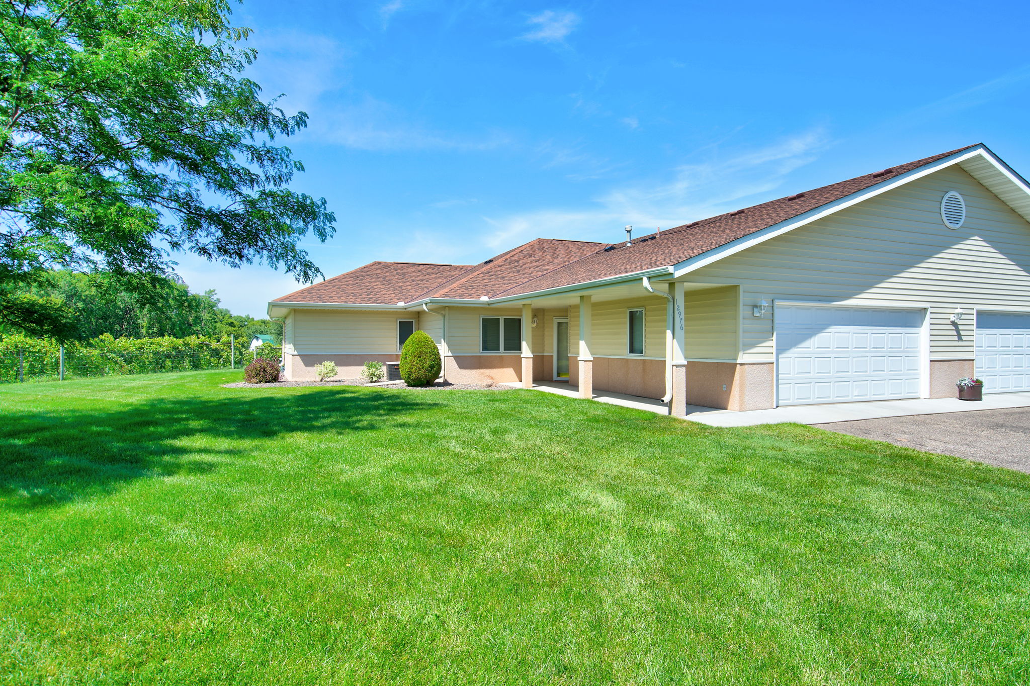 12976 Evergreen Dr, Lindstrom, MN 55045 Nordy Photography