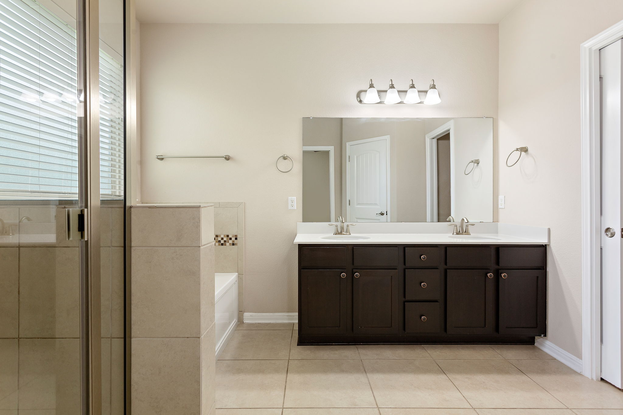 3451 Mayfield Ranch Blvd, Round Rock, TX 78681, USA Photo 13