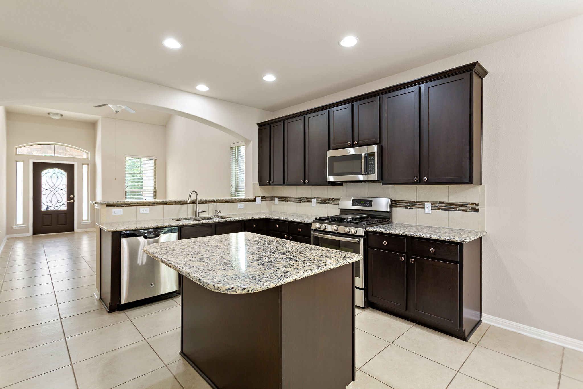 3451 Mayfield Ranch Blvd, Round Rock, TX 78681, USA Photo 9