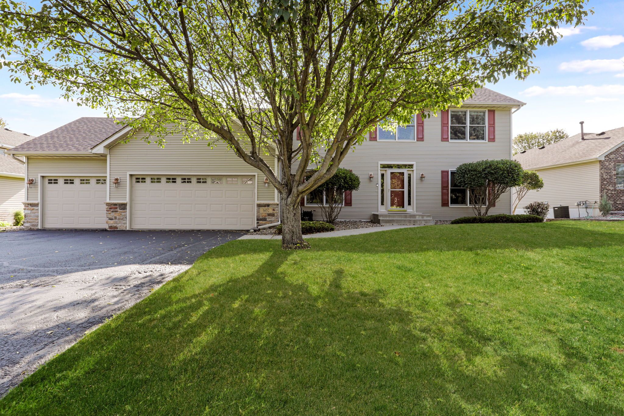 6652 Clearwater Creek Dr, Lino Lakes, MN 55038, USA Photo 44