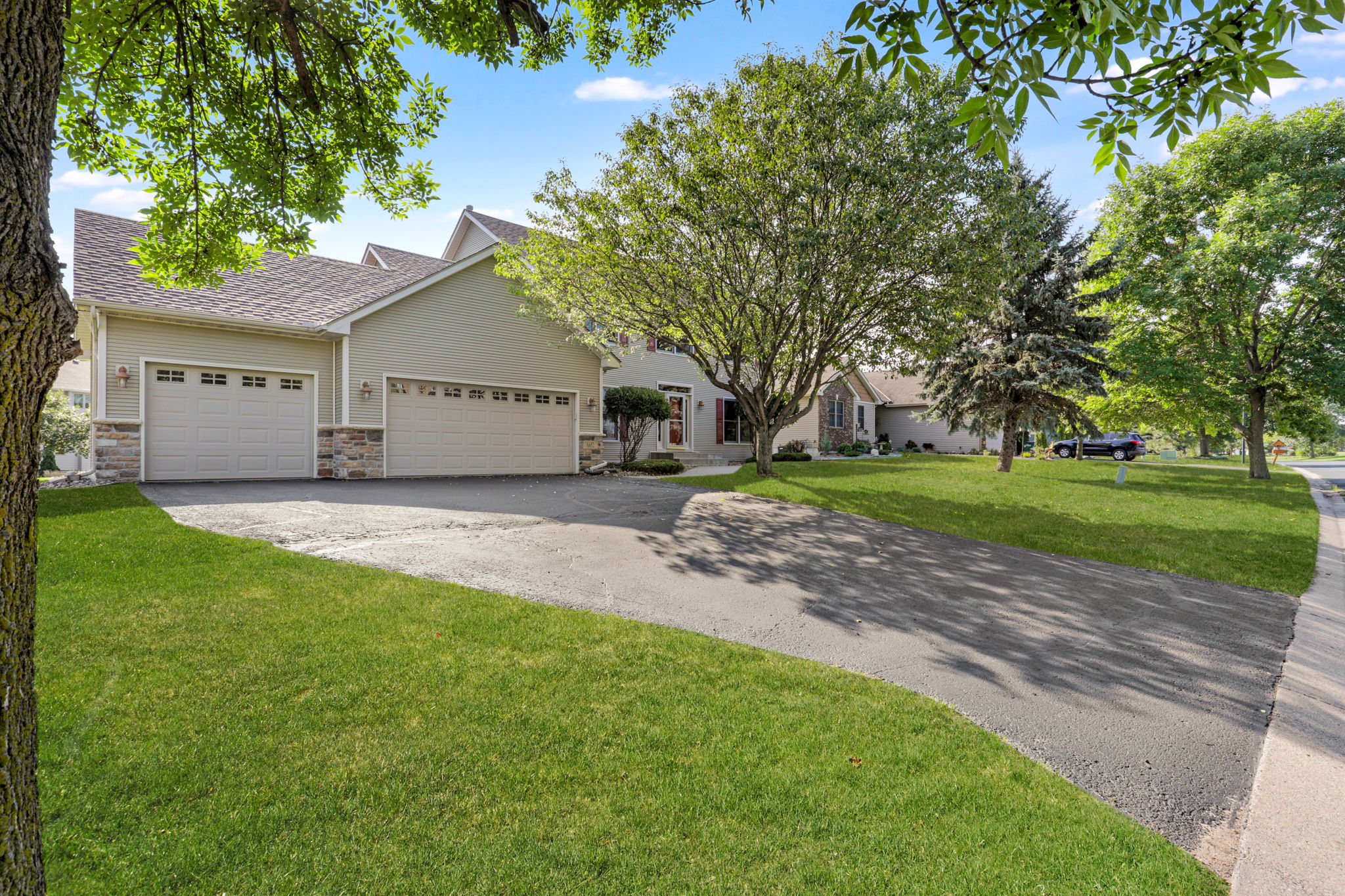 6652 Clearwater Creek Dr, Lino Lakes, MN 55038, USA Photo 46