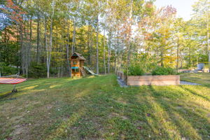 8 Autumn View Dr, Brunswick, ME 04011, US Photo 13