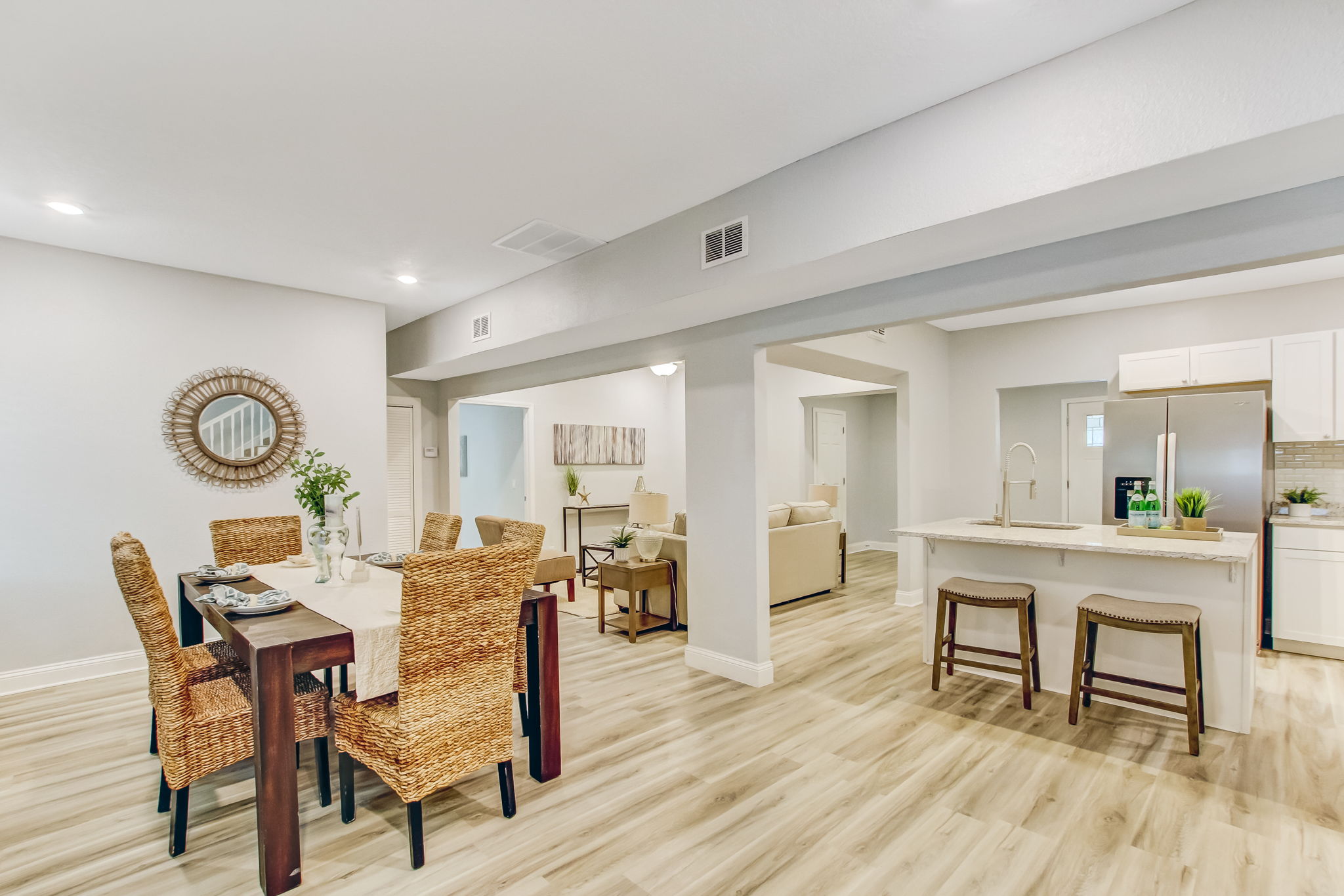 1438 Ryar Rd, Jacksonville, FL 32216 ECVT