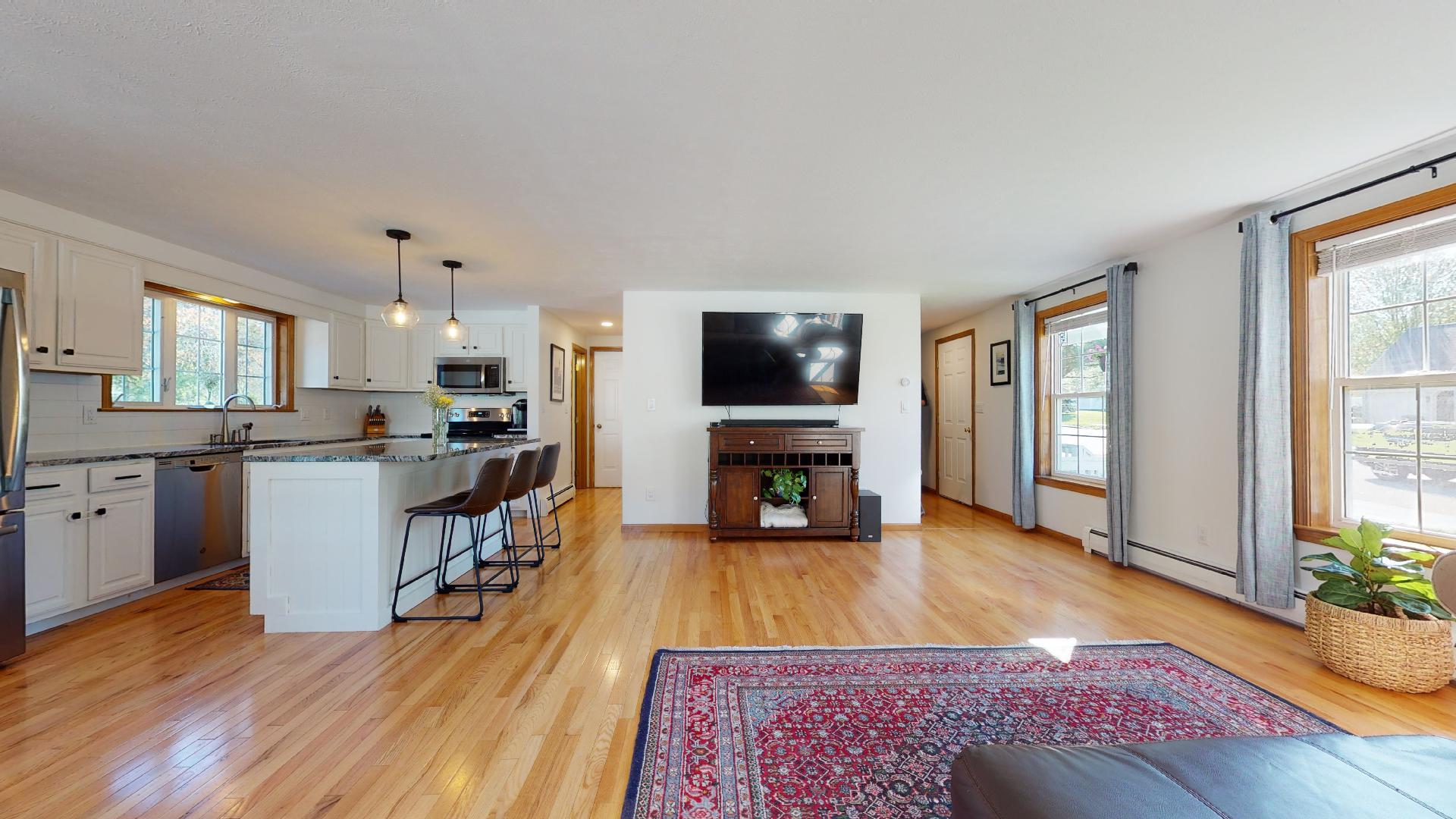 33 Shepherd Ln, Portland, ME 04103, US Photo 16