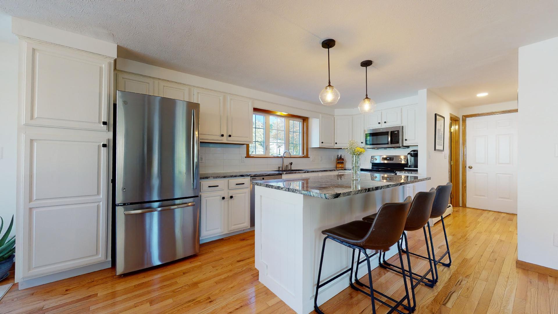 33 Shepherd Ln, Portland, ME 04103, US Photo 10