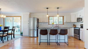 33 Shepherd Ln, Portland, ME 04103, US Photo 10