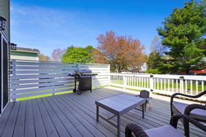 33 Shepherd Ln, Portland, ME 04103, US Photo 6