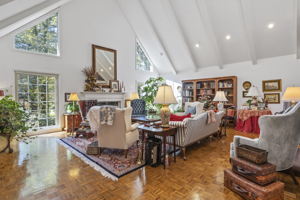 100 Tranquilty Pl, Hendersonville, NC 28739, USA Photo 4