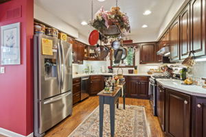 100 Tranquilty Pl, Hendersonville, NC 28739, USA Photo 11