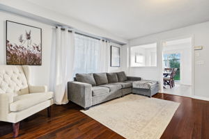 70 Tarquini Cres, Bolton, ON L7E 2Z5, CA Photo 9