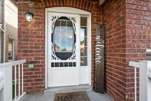 70 Tarquini Cres, Bolton, ON L7E 2Z5, CA Photo 1