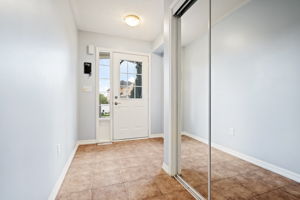 70 Tarquini Cres, Bolton, ON L7E 2Z5, CA Photo 5