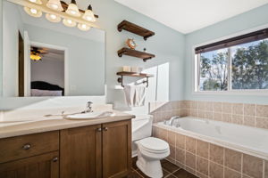 70 Tarquini Cres, Bolton, ON L7E 2Z5, CA Photo 20