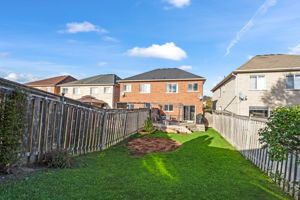 70 Tarquini Cres, Bolton, ON L7E 2Z5, CA Photo 25