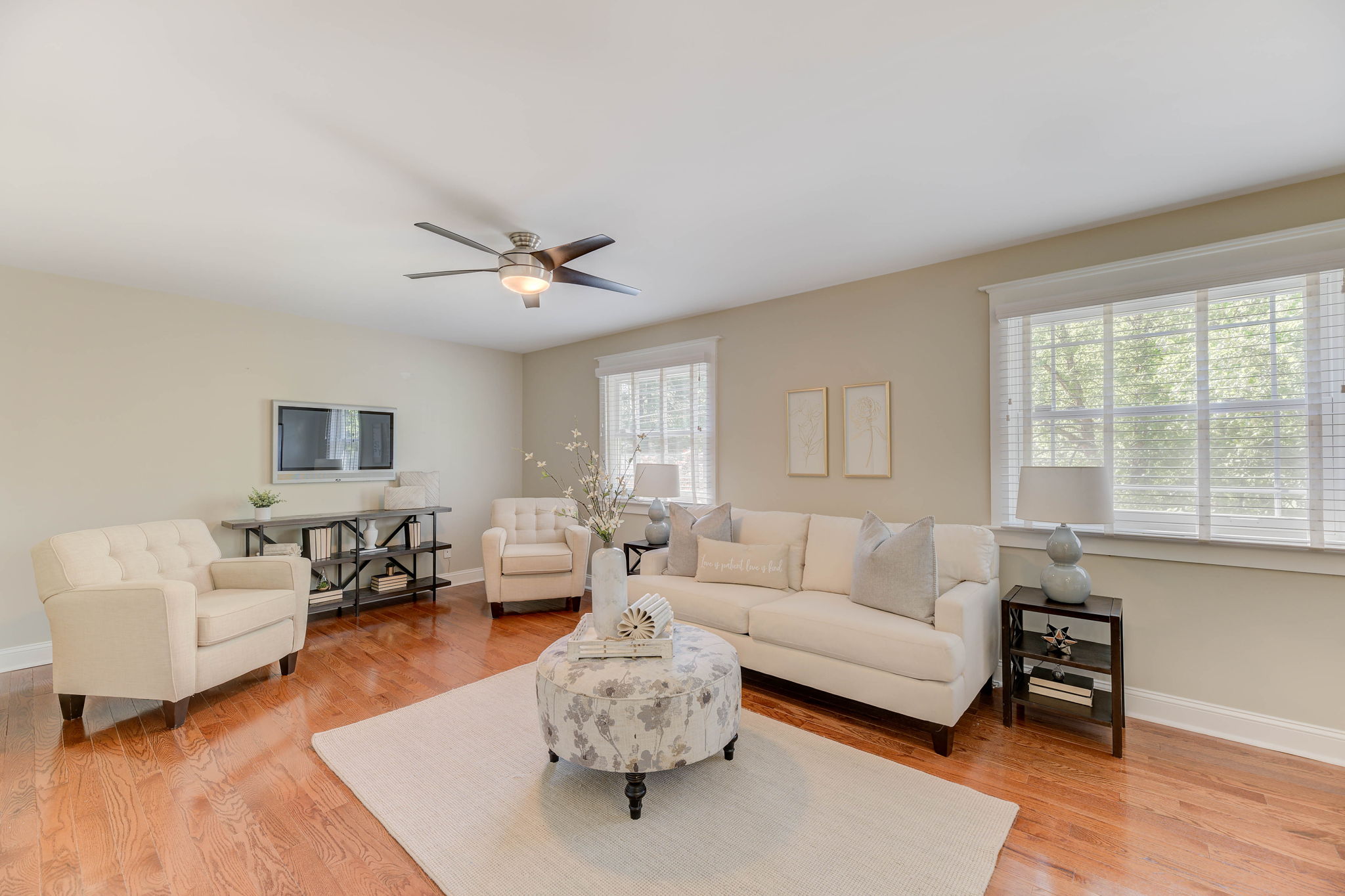 9291 Old Bonhomme Rd, Olivette, MO 63132 ArchiPix