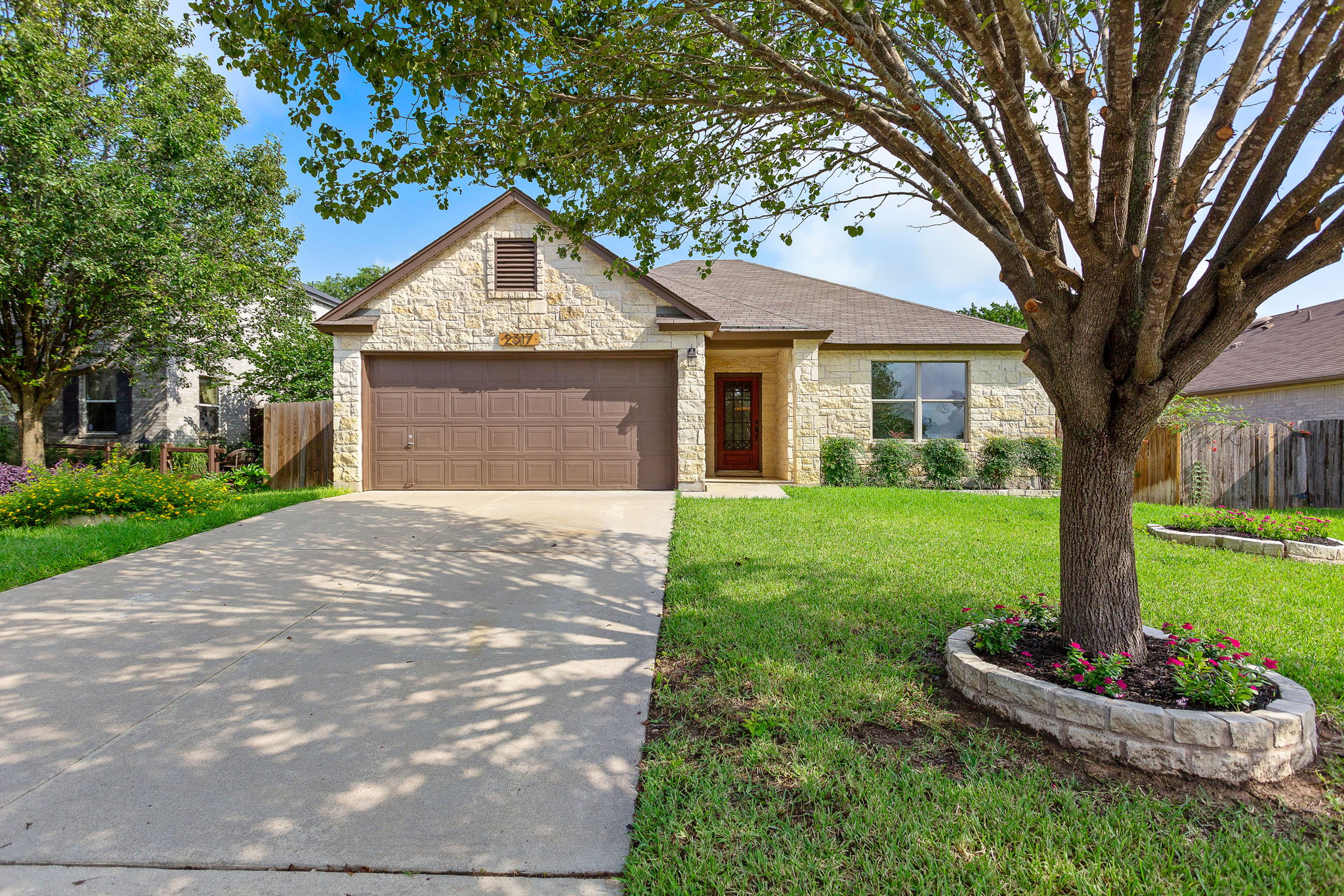 2317 Lauren Loop, Leander, TX 78641, USA