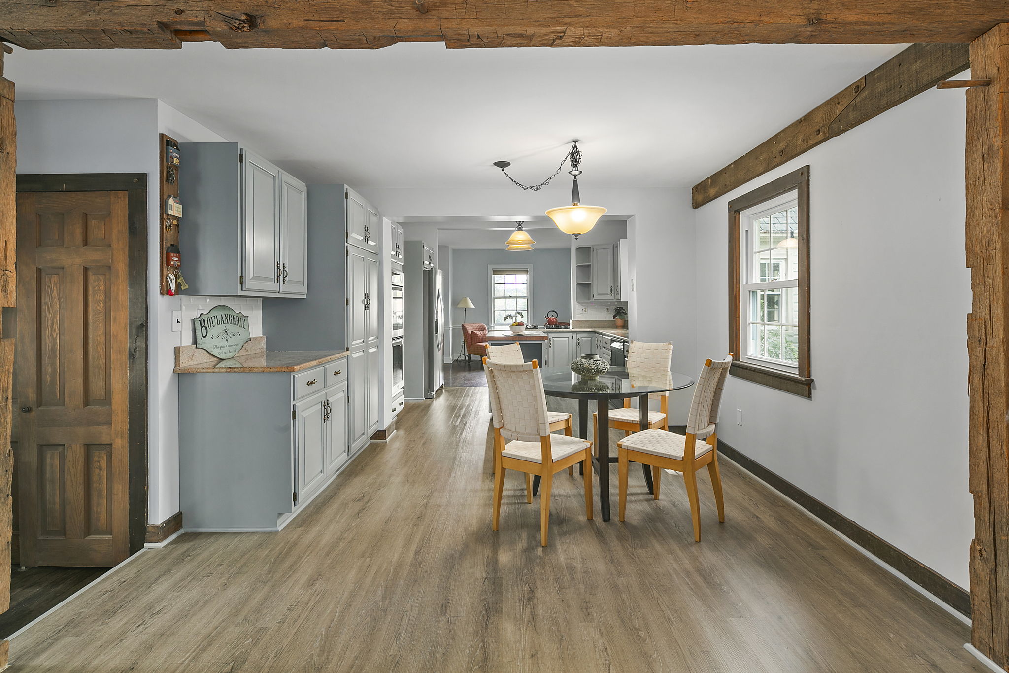 9102 Darnestown Rd, Rockville, MD 20850, US Photo 28