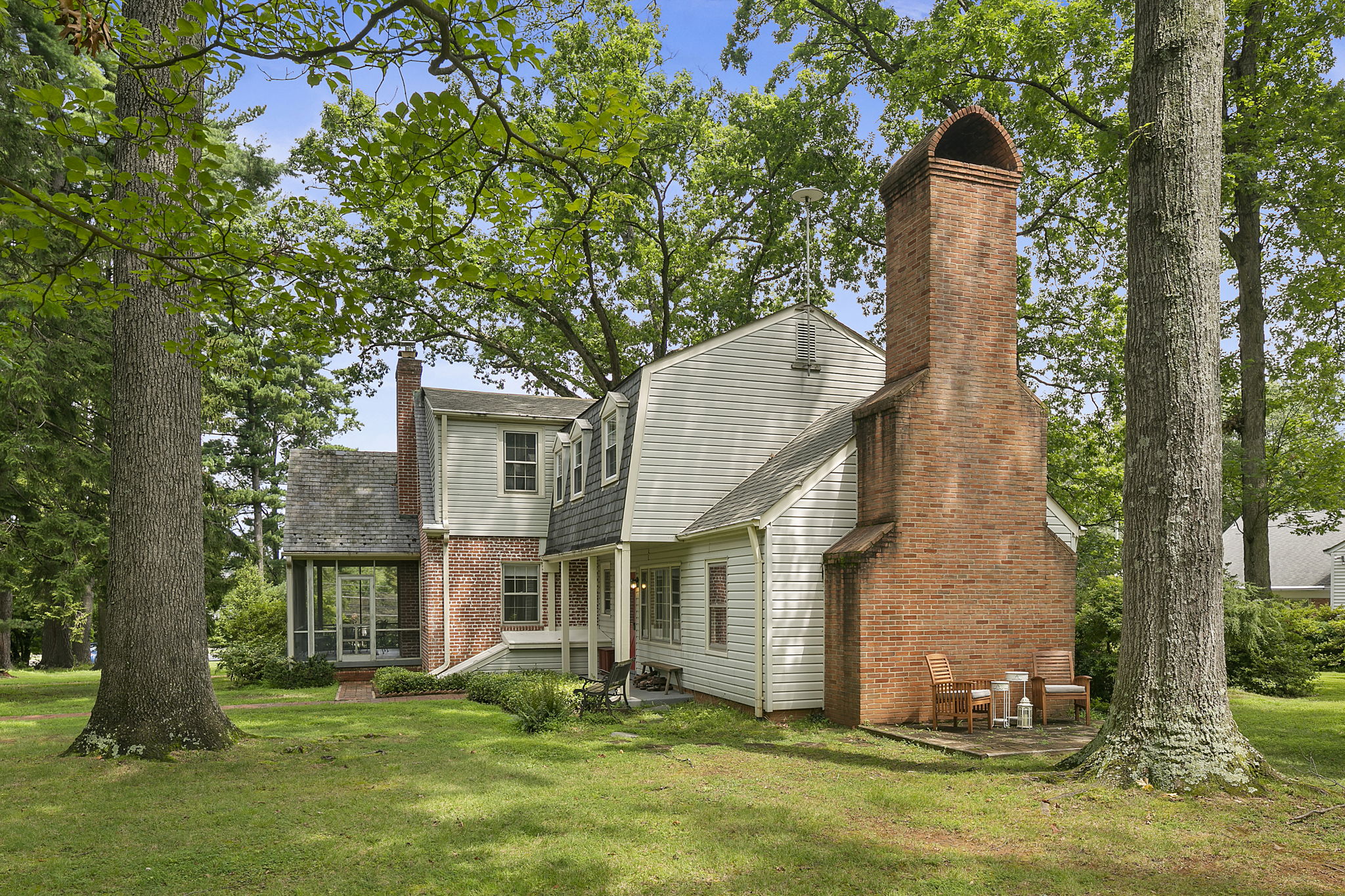 9102 Darnestown Rd, Rockville, MD 20850, US Photo 52