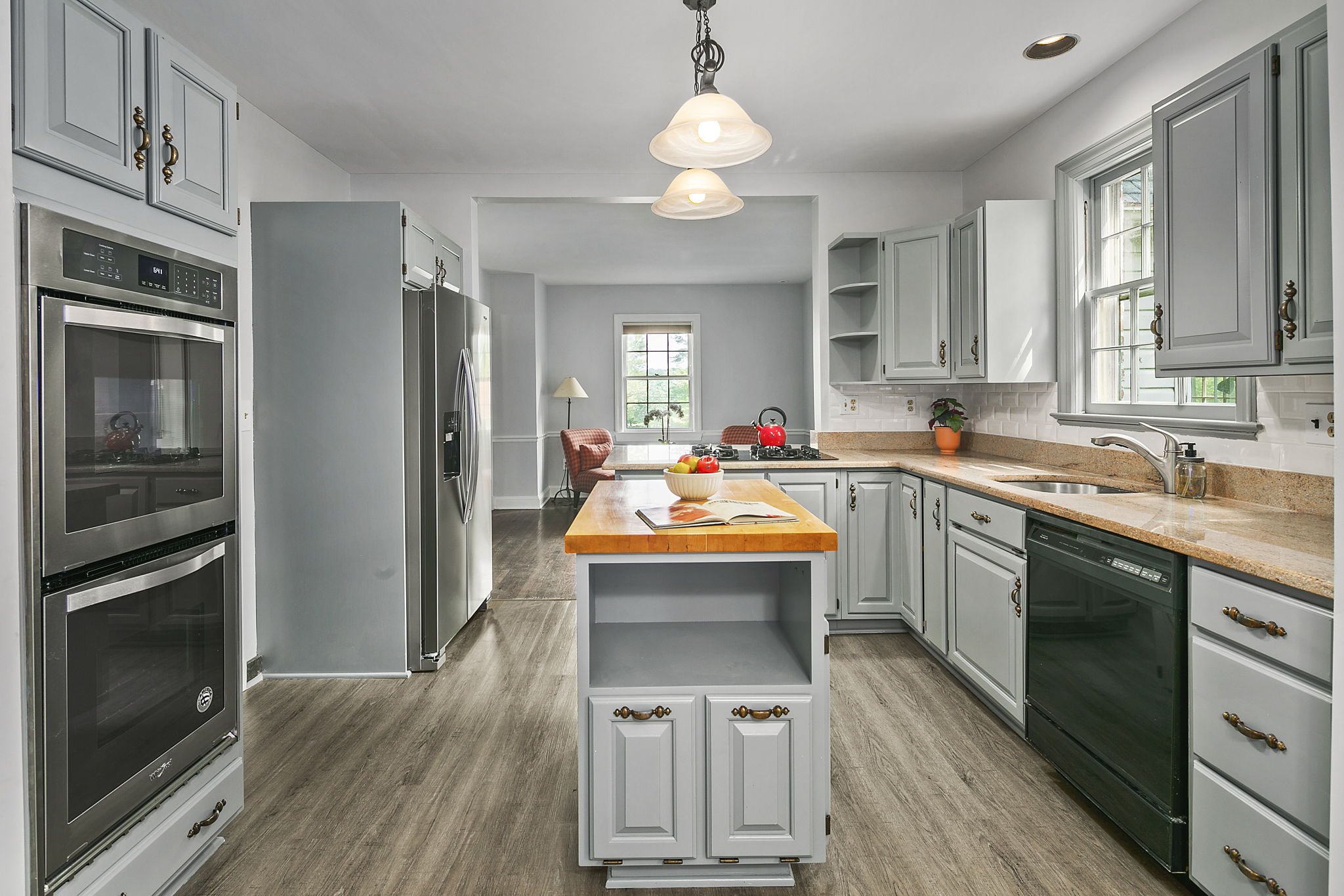 9102 Darnestown Rd, Rockville, MD 20850, US Photo 26