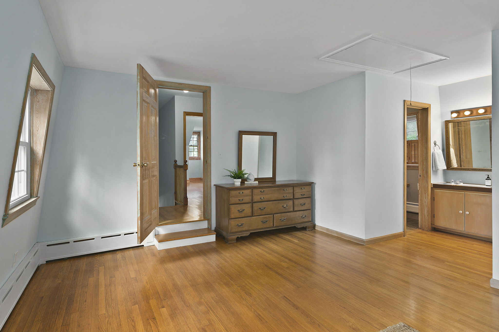 9102 Darnestown Rd, Rockville, MD 20850, US Photo 37