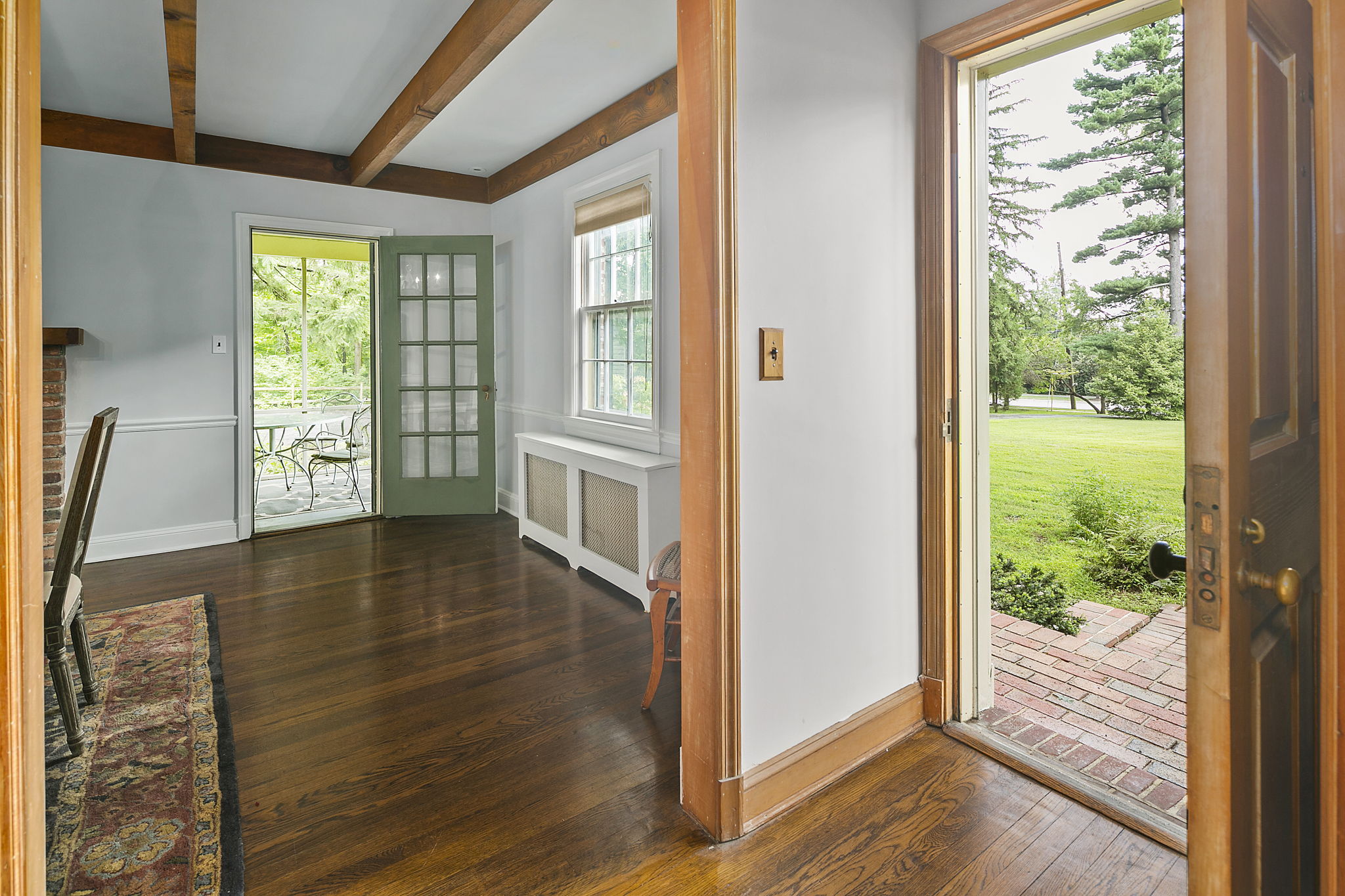 9102 Darnestown Rd, Rockville, MD 20850, US Photo 10