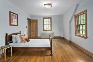 9102 Darnestown Rd, Rockville, MD 20850, US Photo 41