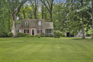 9102 Darnestown Rd, Rockville, MD 20850, US Photo 2