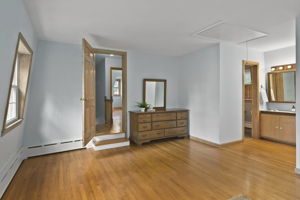 9102 Darnestown Rd, Rockville, MD 20850, US Photo 36