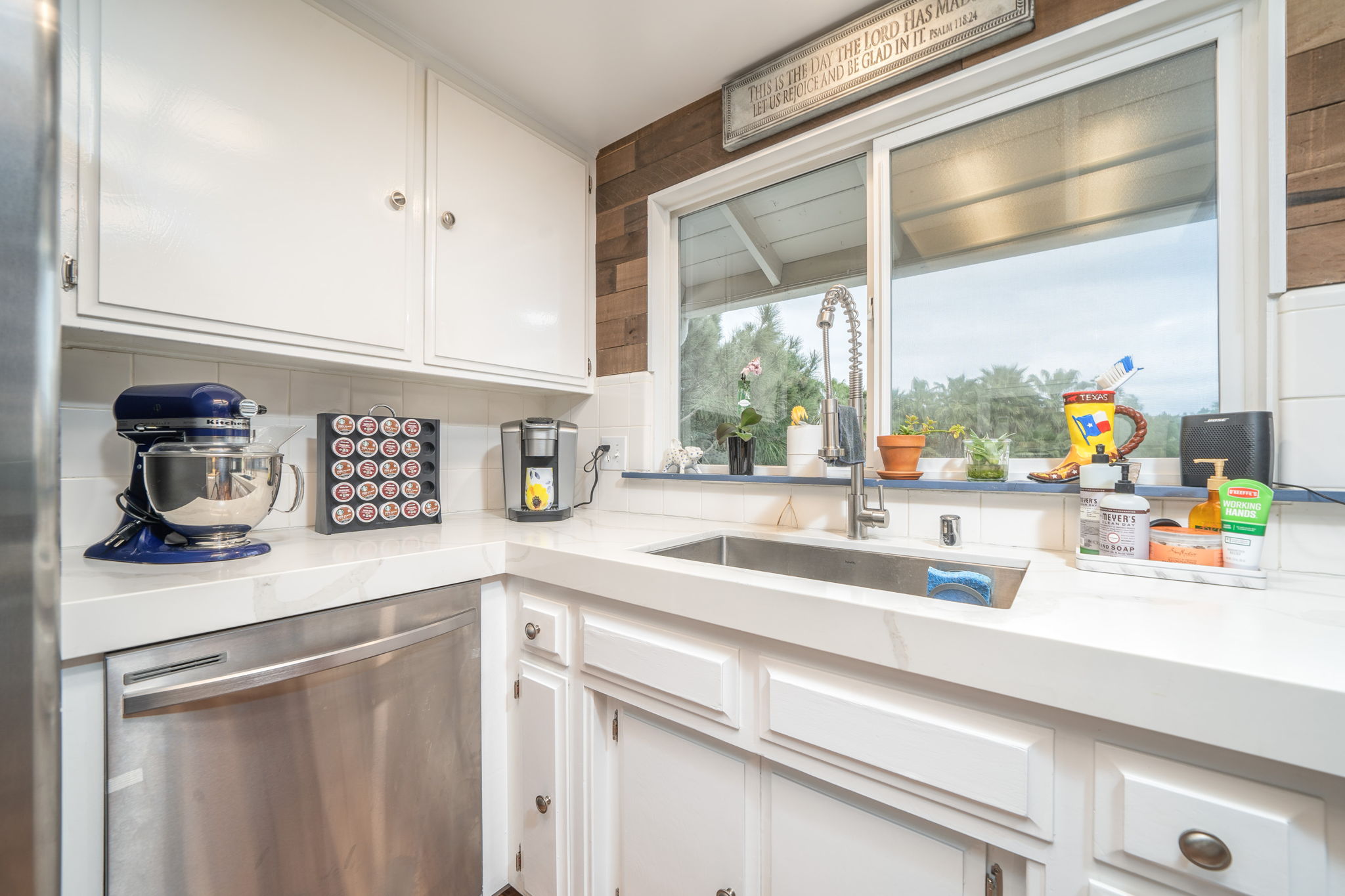 15862 Golden Star Ave, Riverside, CA 92506, US Photo 21