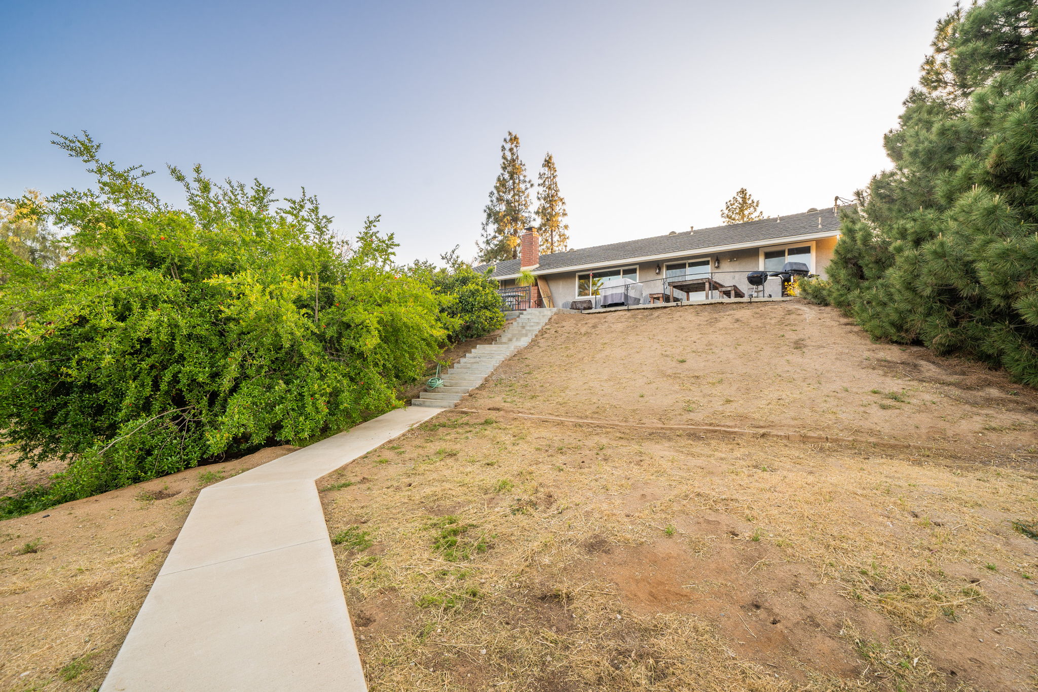 15862 Golden Star Ave, Riverside, CA 92506, US Photo 39