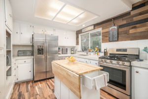 15862 Golden Star Ave, Riverside, CA 92506, US Photo 17