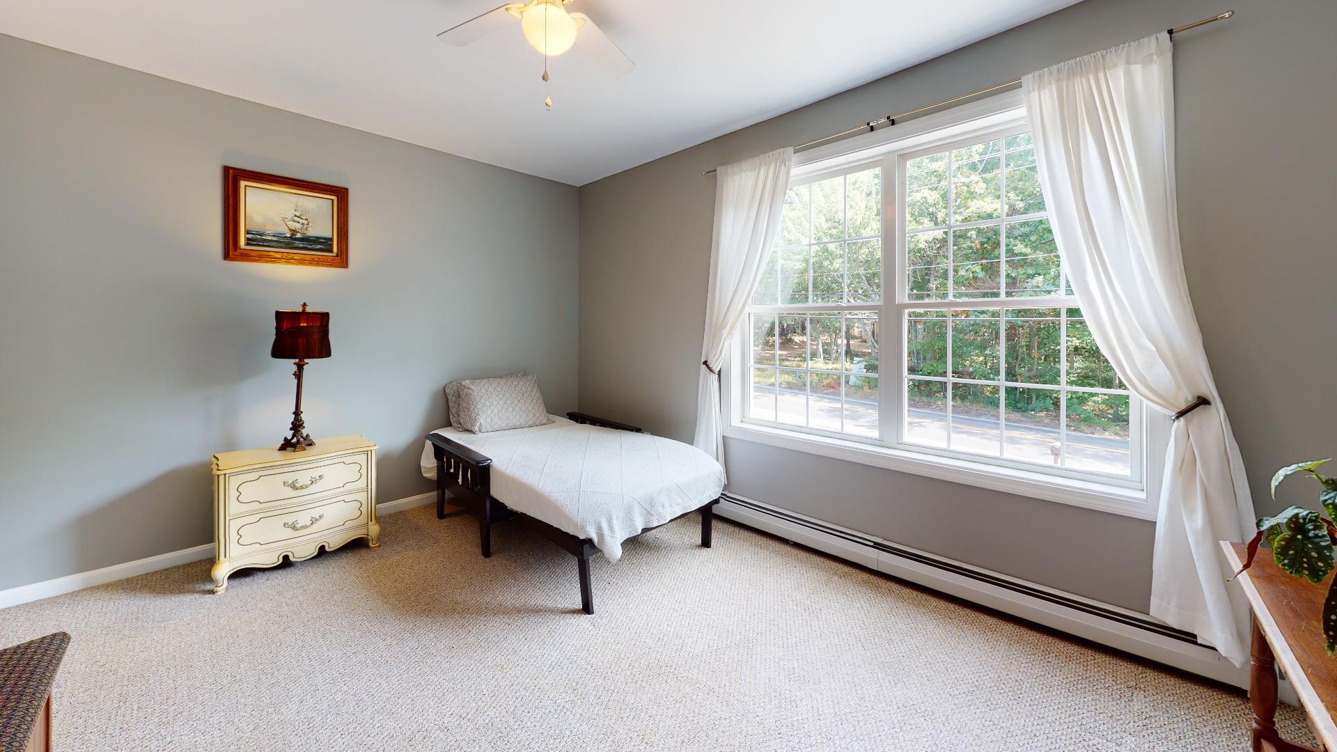105 School St, Berwick, ME 03901, US Photo 24