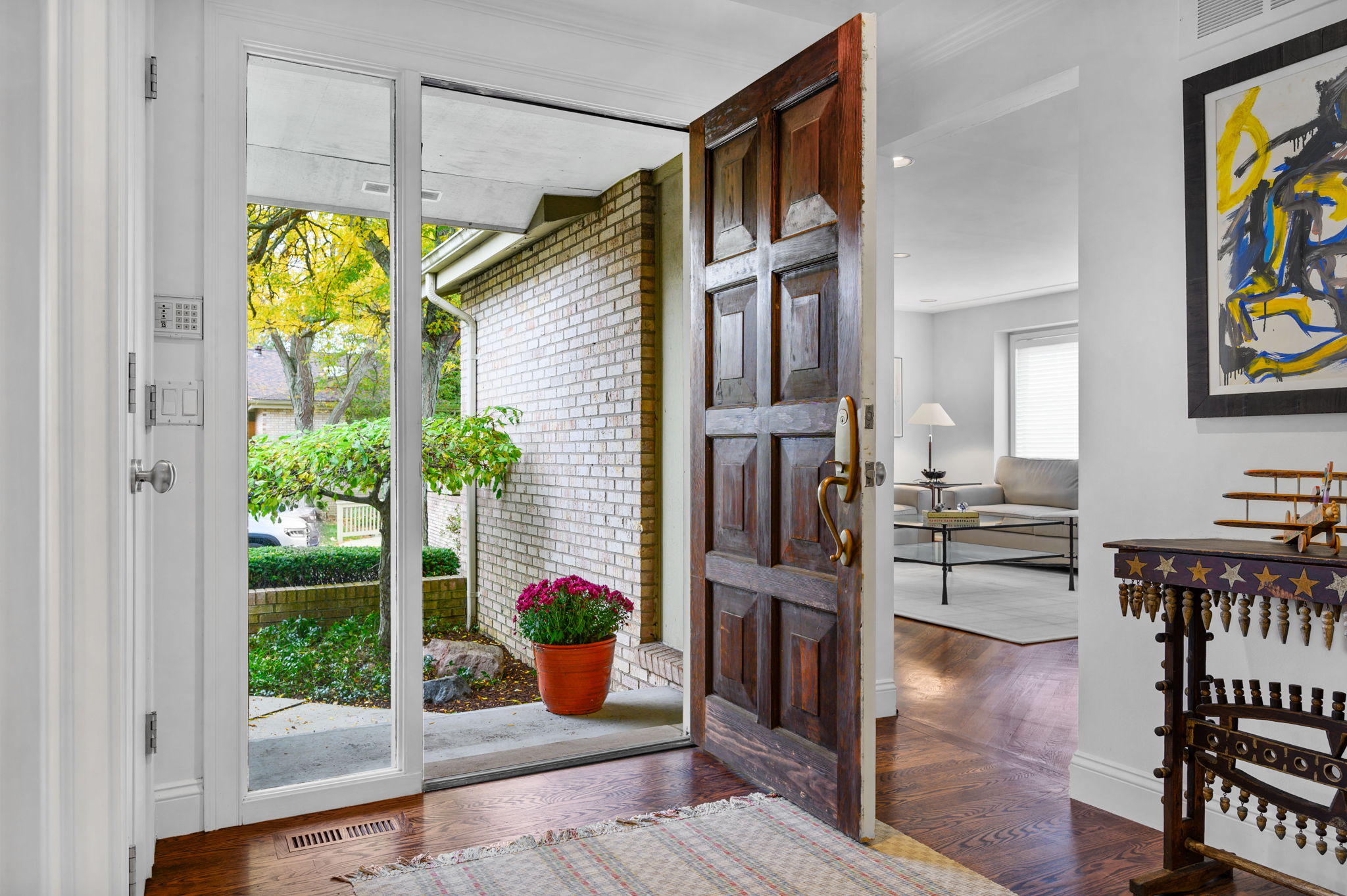 2020 Waldons Ct, West Bloomfield Township, MI 48322, US Photo 9