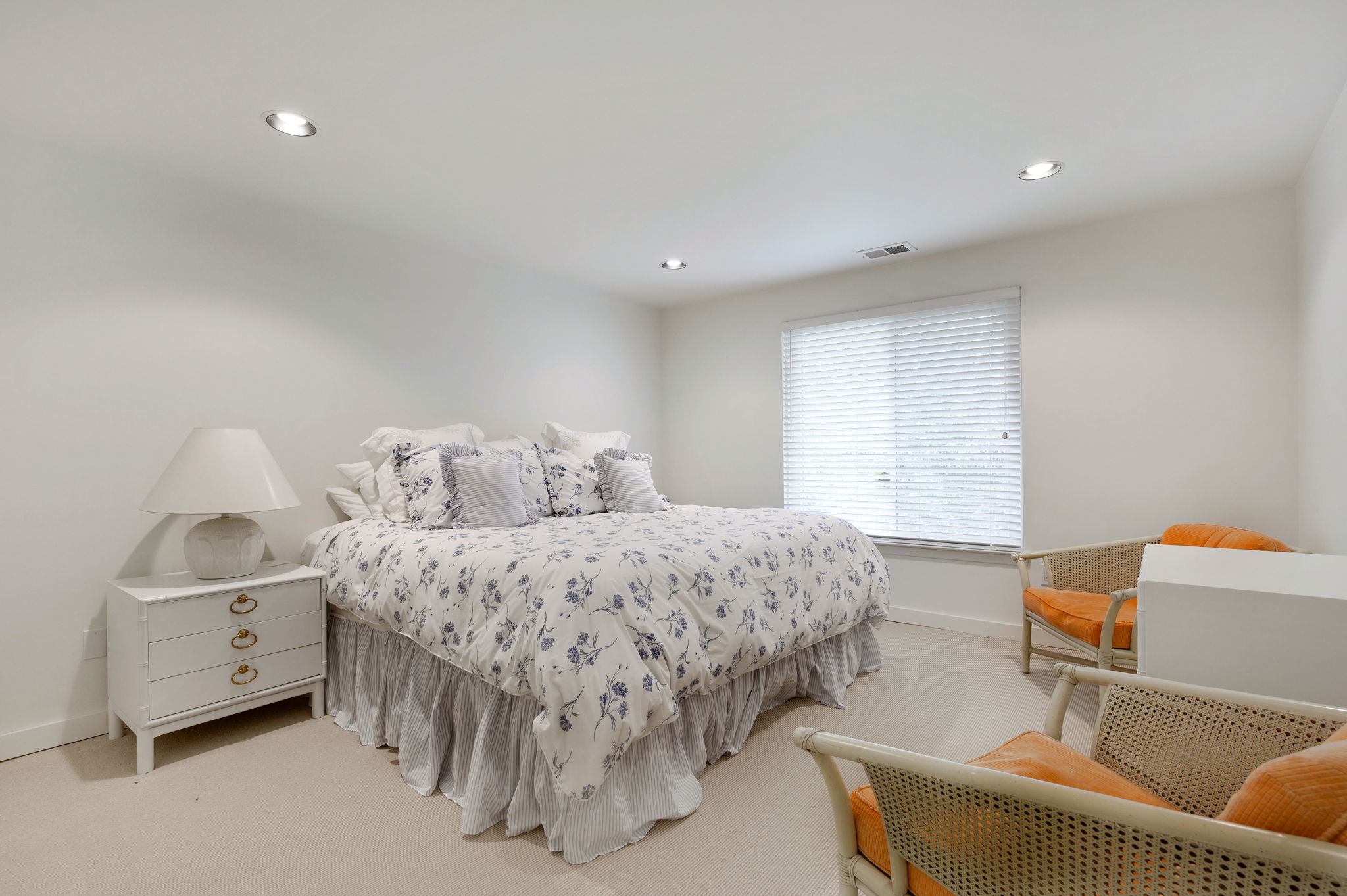 2020 Waldons Ct, West Bloomfield Township, MI 48322, US Photo 35