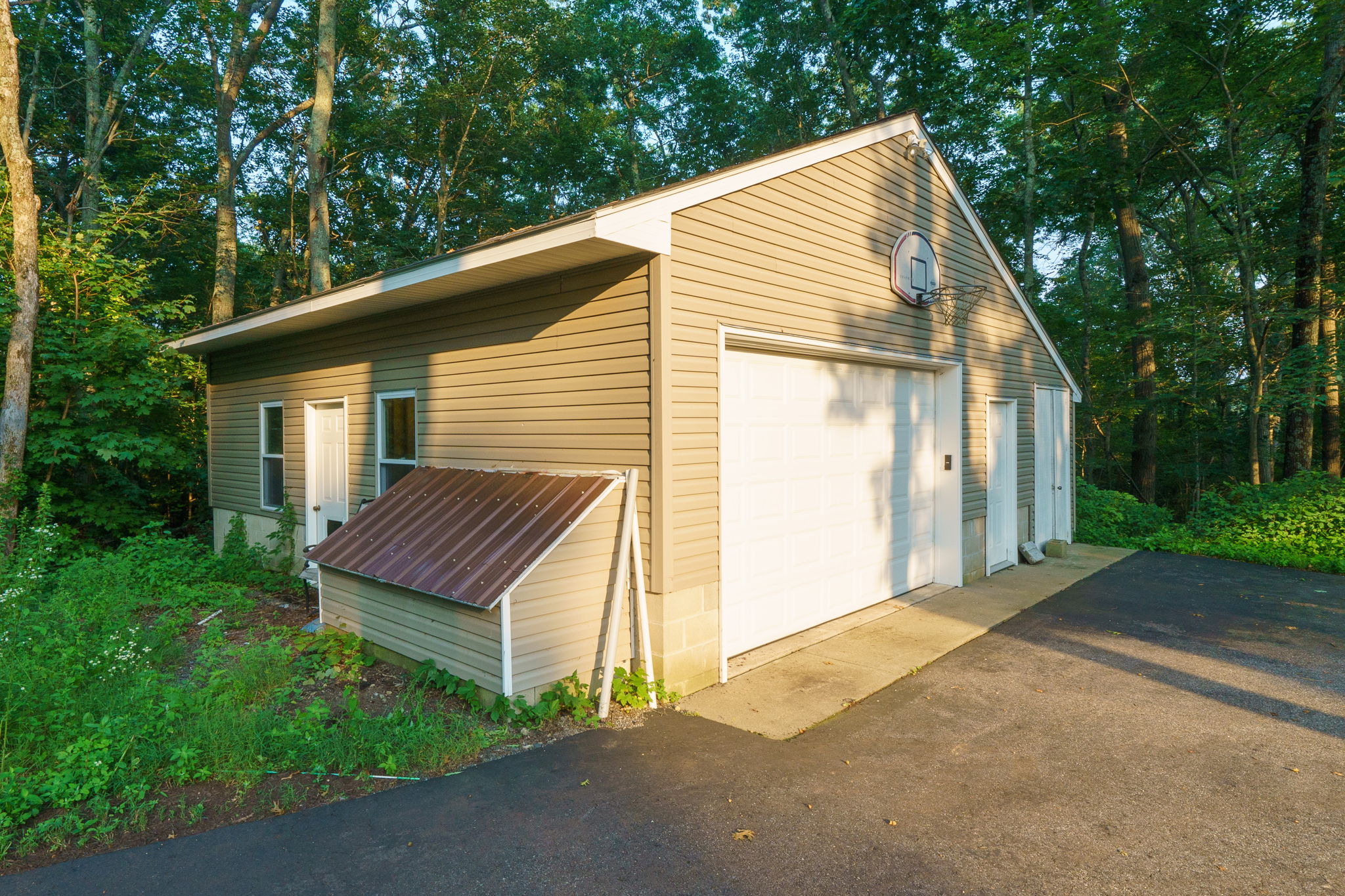 20 Woods Rd, Mansfield Center, CT 06250, USA Photo 52