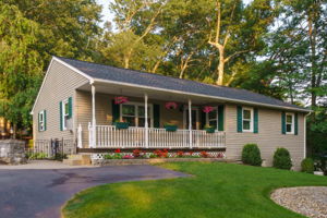 20 Woods Rd, Mansfield Center, CT 06250, USA Photo 1