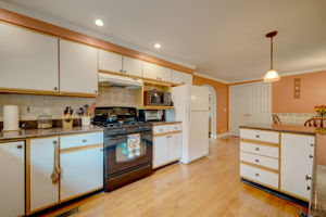 20 Woods Rd, Mansfield Center, CT 06250, USA Photo 27