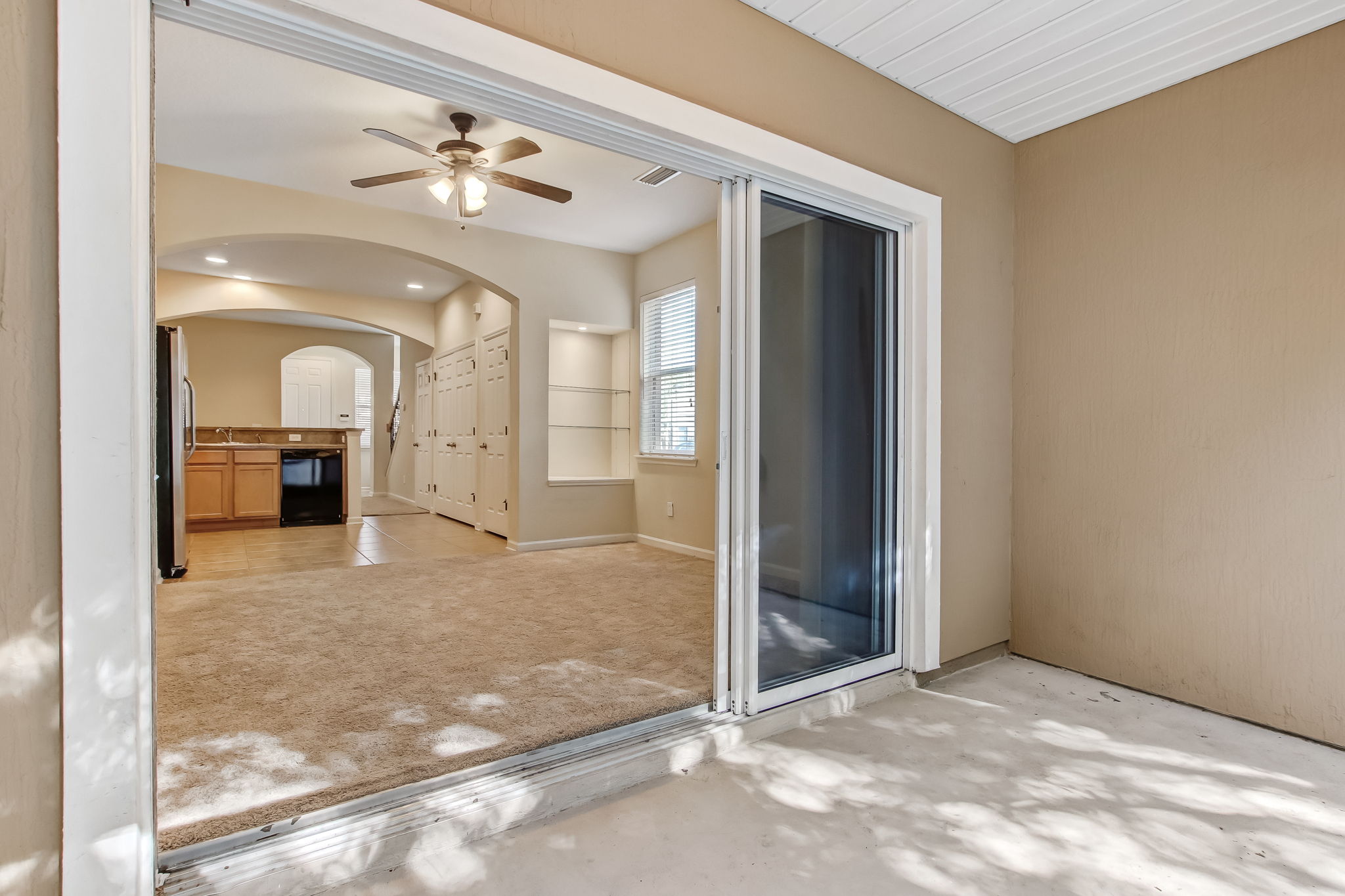 Screened-in Porch