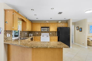 1111 SE 14th St, Cape Coral, FL 33990, USA Photo 12