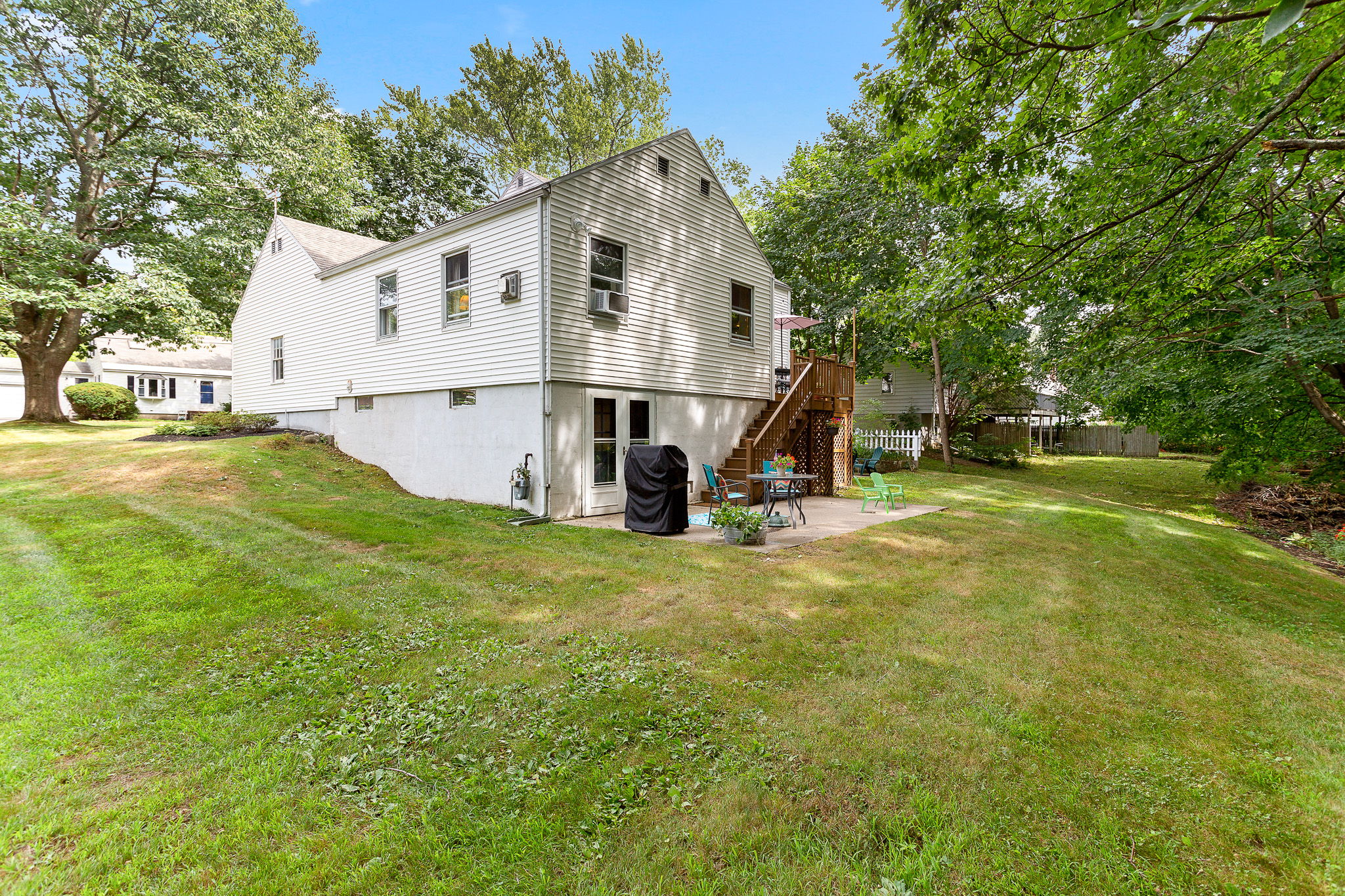 10 Crestview Dr, Exeter, NH 03833, US Photo 4