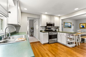 10 Crestview Dr, Exeter, NH 03833, US Photo 16