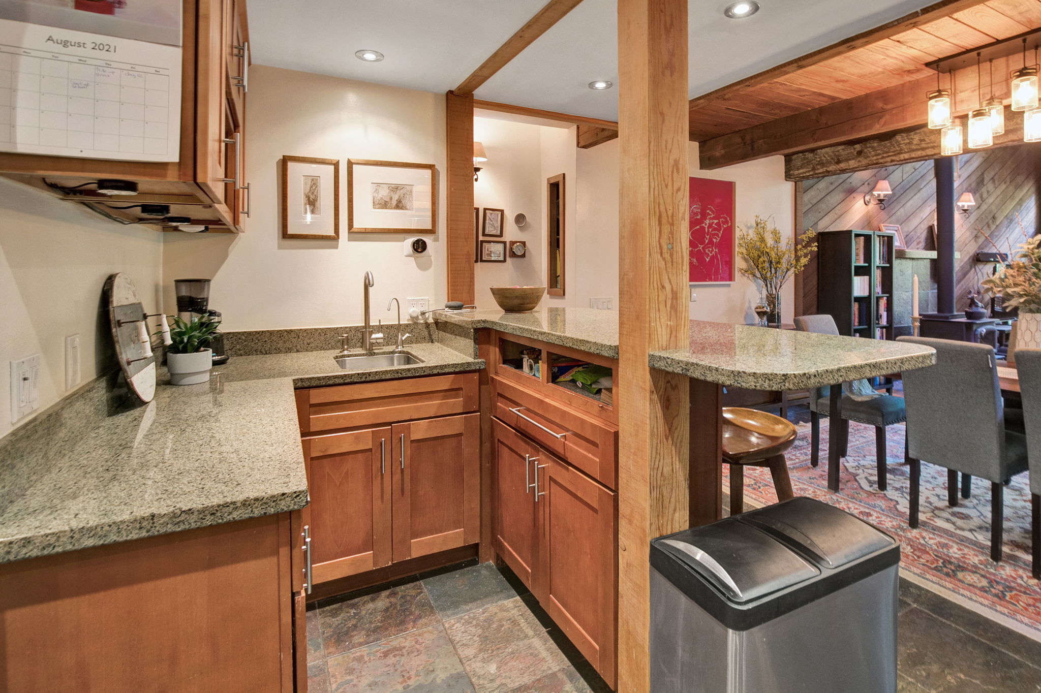 18404 Main Blvd, Los Gatos, CA 95033, USA Photo 16