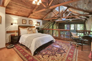 18404 Main Blvd, Los Gatos, CA 95033, USA Photo 22